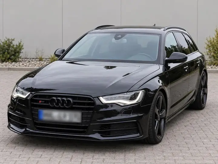 Audi S6 Avant