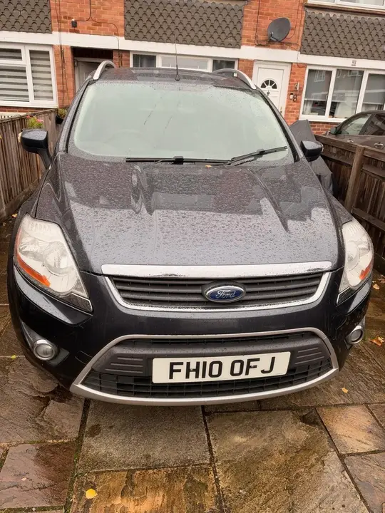 Ford Kuga 2010 photo 2