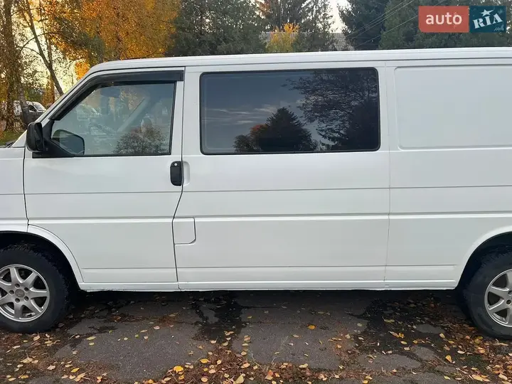 Volkswagen Transporter 2003 photo 2