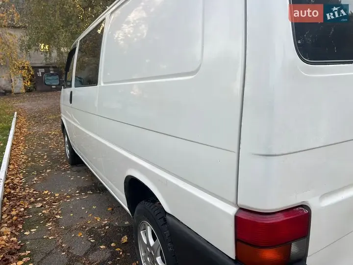 Volkswagen Transporter 2003 photo 4