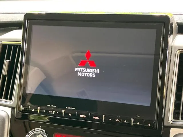 Mitsubishi Delica D:5 2024 photo 3