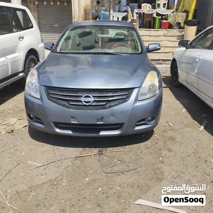 Nissan Altima 2011 photo 5