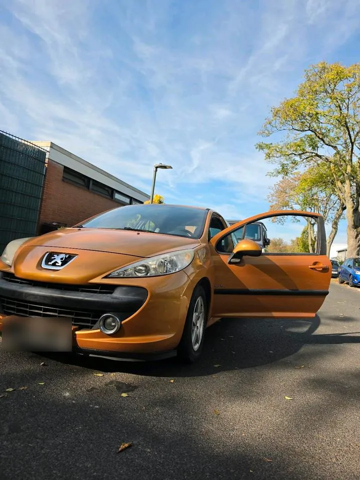 Peugeot 207