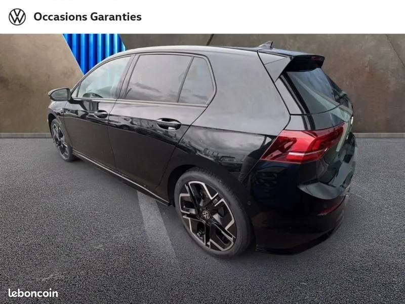 Volkswagen Golf 2026 photo 3