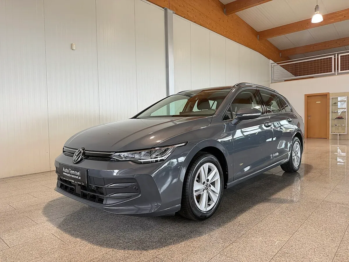 Volkswagen Golf 2025 photo 2