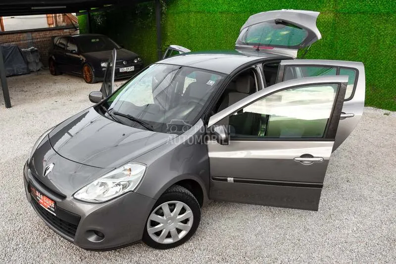 Renault Clio 2009 photo 2