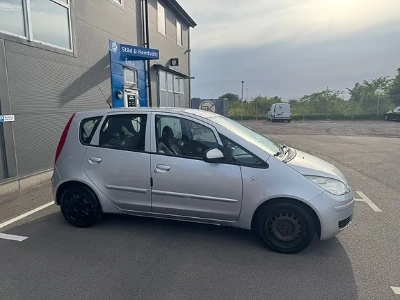 Mitsubishi Colt 2007 photo 4