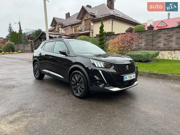 Peugeot 2008 2022 photo 2