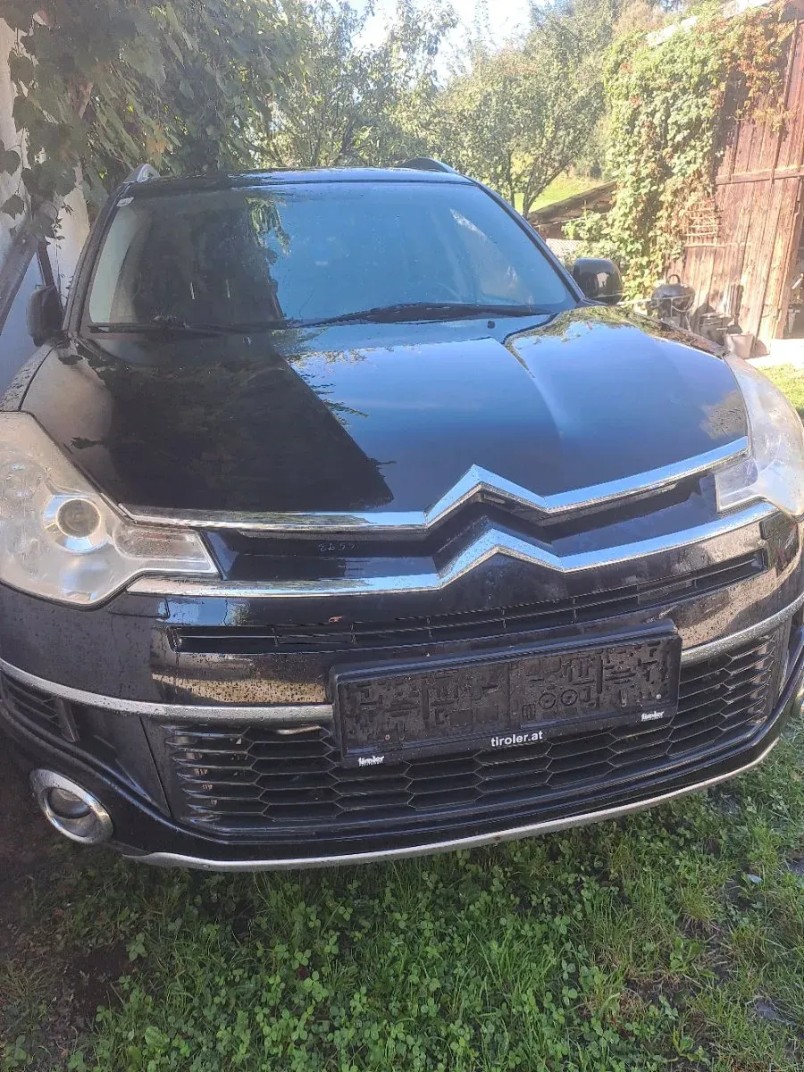 Citroen C-Crosser