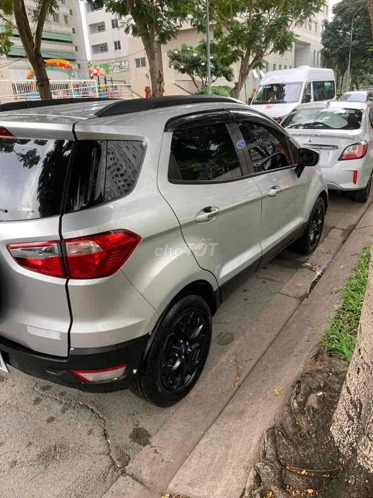 Ford Ecosport 2014 photo 4