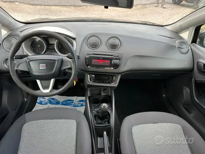 Seat Ibiza 2008 photo 2
