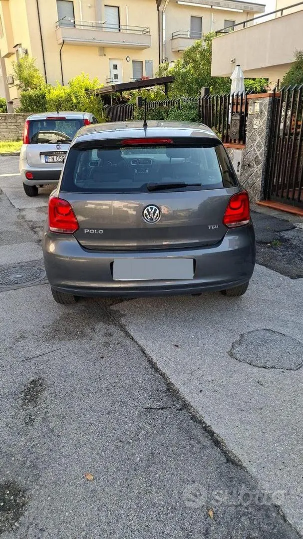 Volkswagen Polo 2010 photo 2