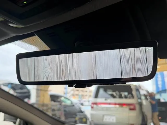 Toyota Prius Z 2024 photo 5