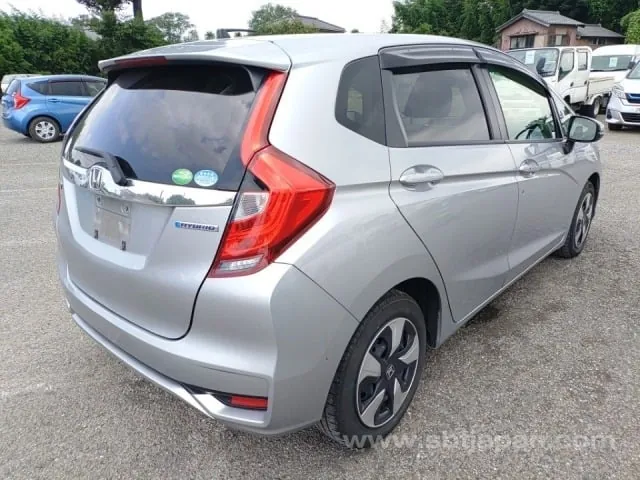 Honda Fit 2019 photo 3
