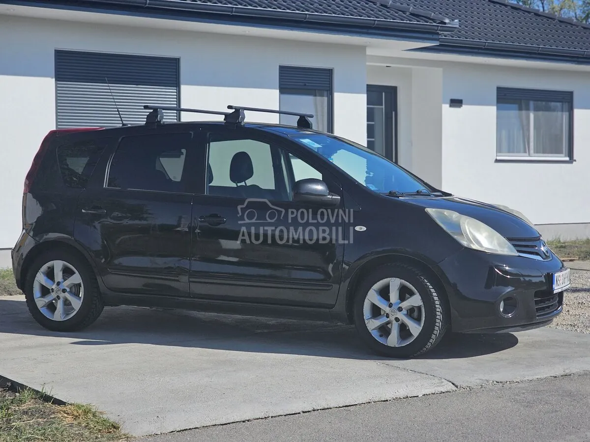 Nissan Note 2009 photo 4