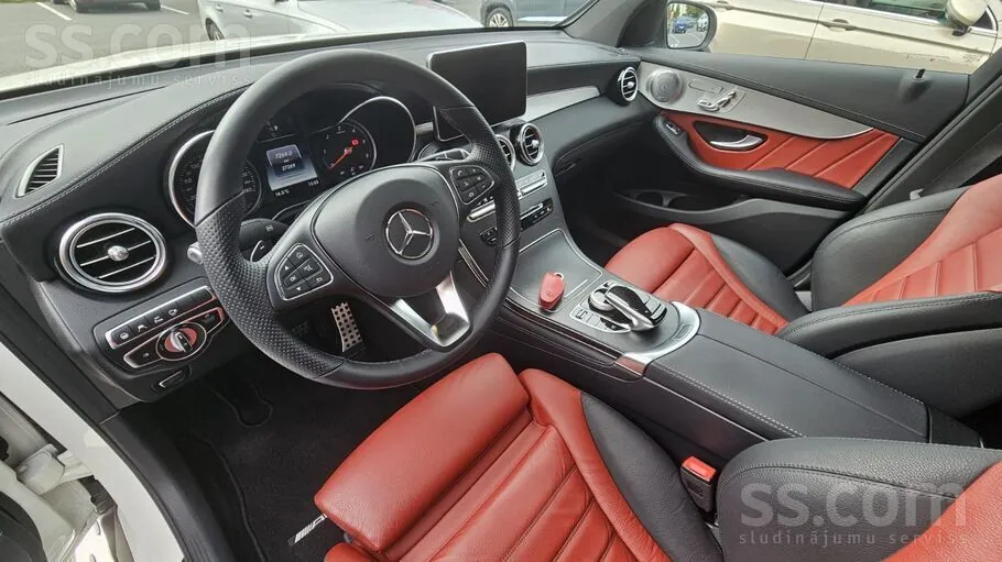 Mercedes-Benz Glc 2018 photo 5