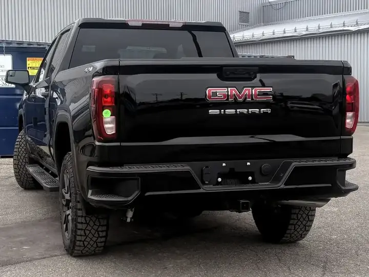 GMC Sierra 1500 2026 photo 5