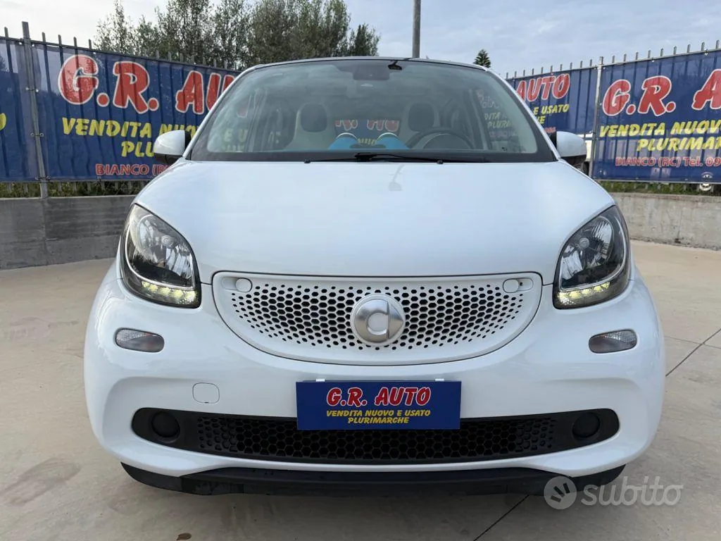 Smart Forfour 2015 photo 2