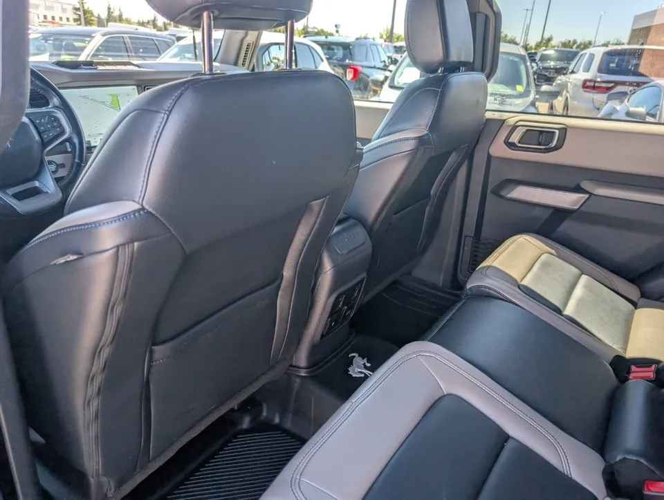 Ford Bronco Ii 2023 photo 3