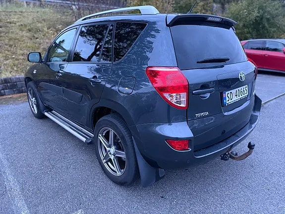 Toyota Rav4 2007 photo 3