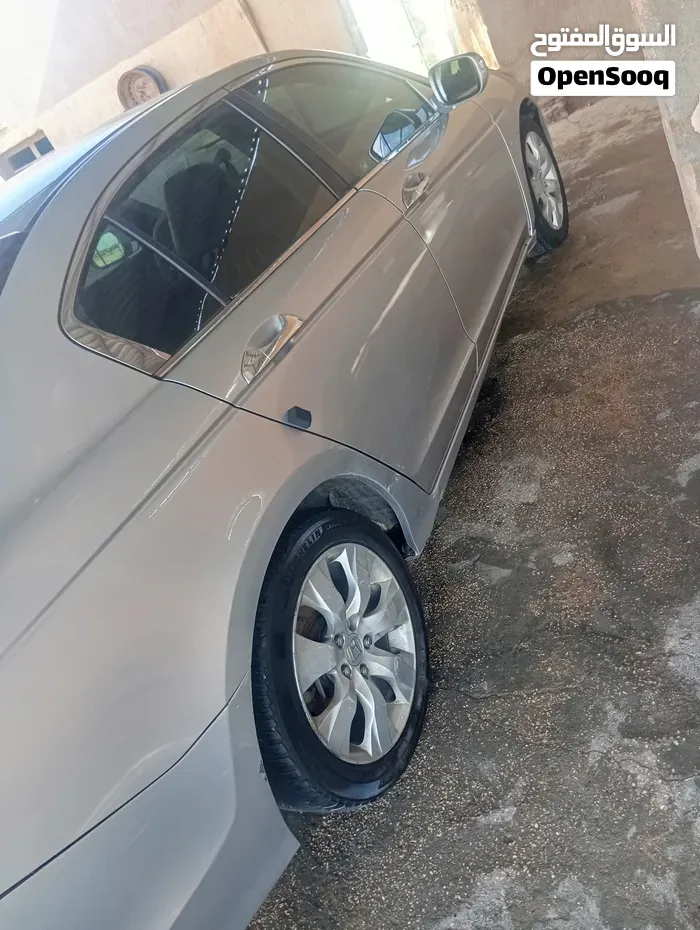 Hyundai Accord 2010 photo 4