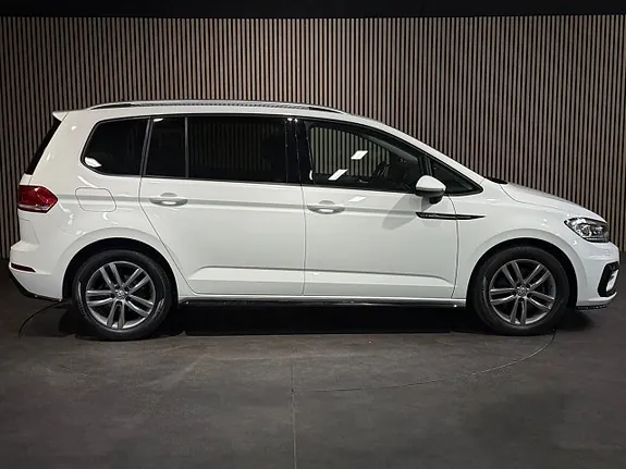 Volkswagen Touran 2018 photo 3
