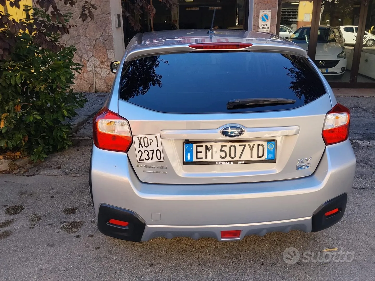 Subaru Xv 2012 photo 3