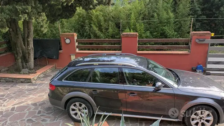 Audi A4 Allroad 2010 photo 4