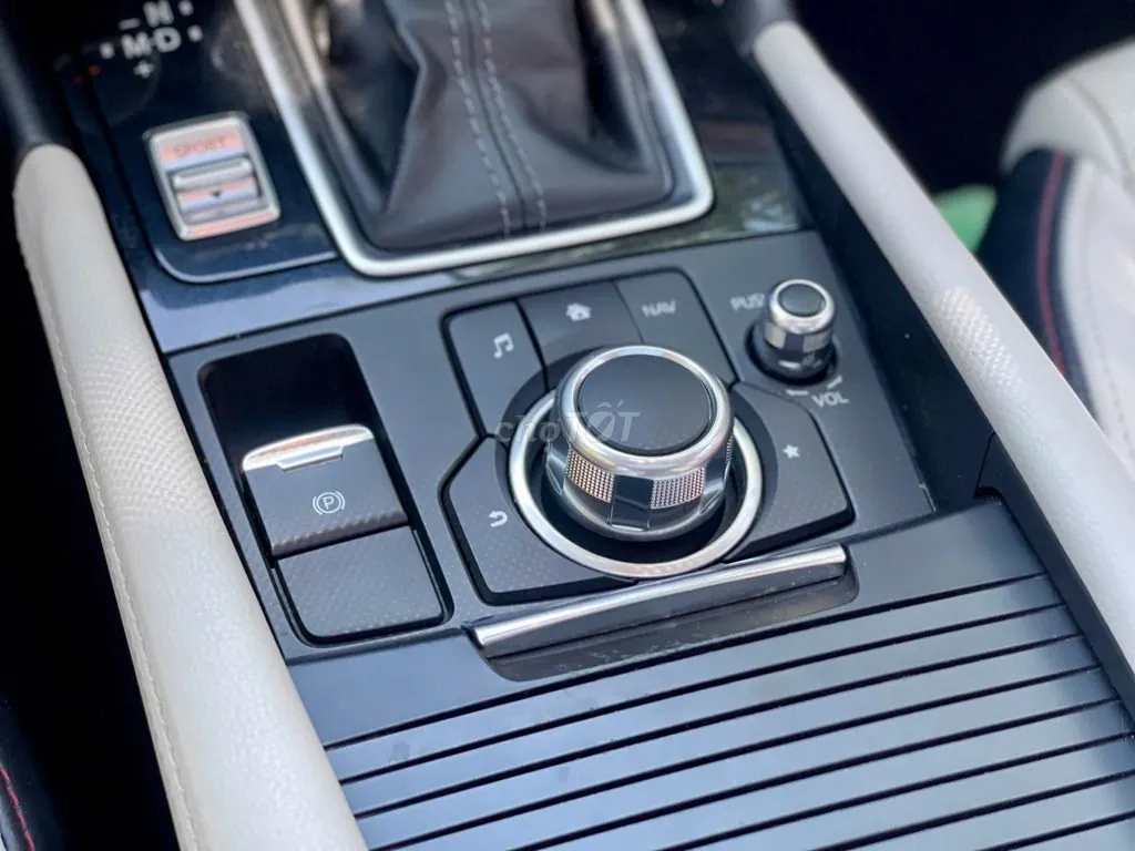 Mazda 3 2019 photo 2