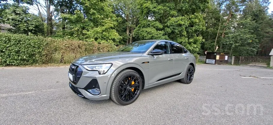 Audi E-Tron 2022 photo 2