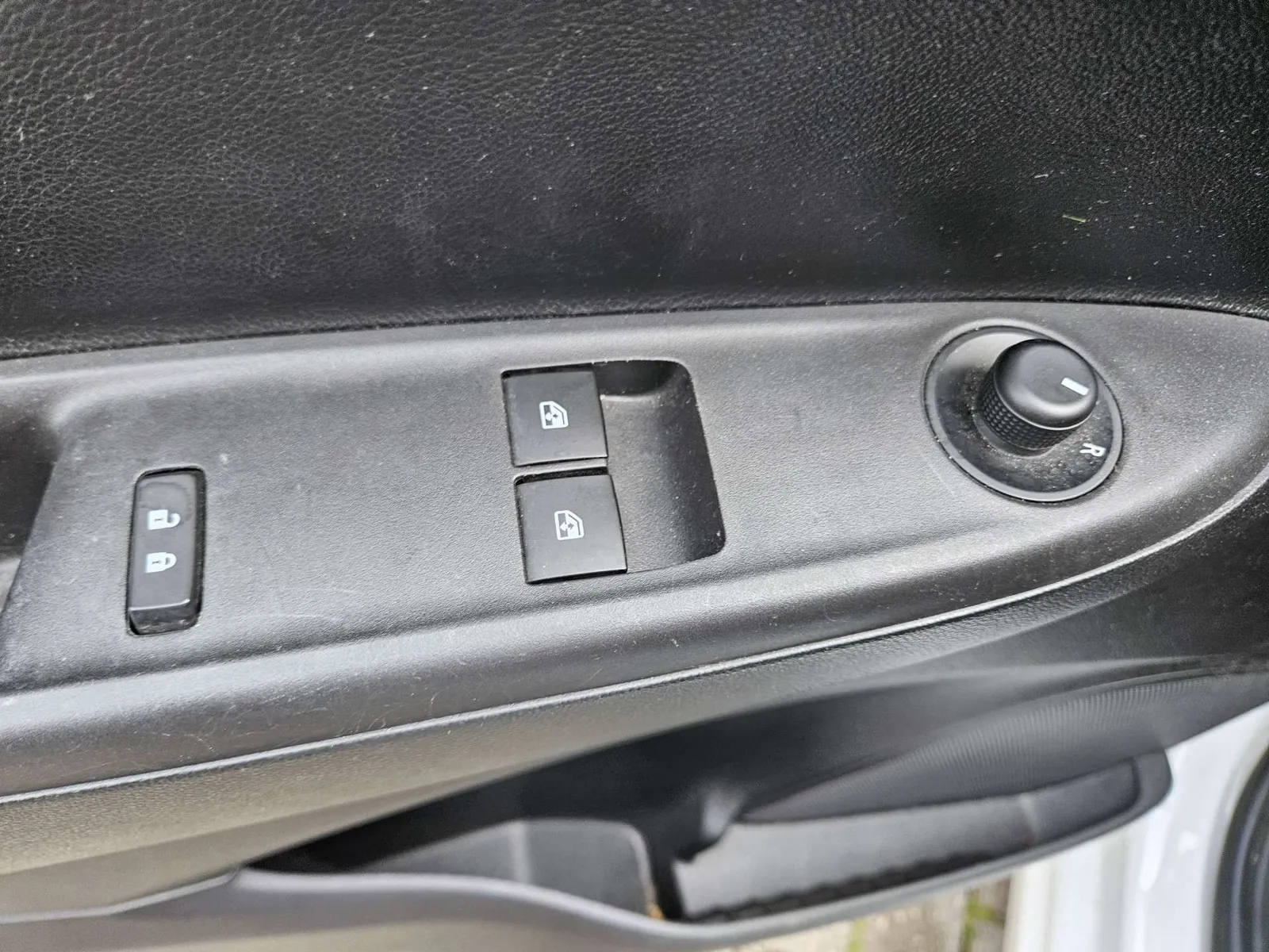 Opel Karl 2016 photo 5