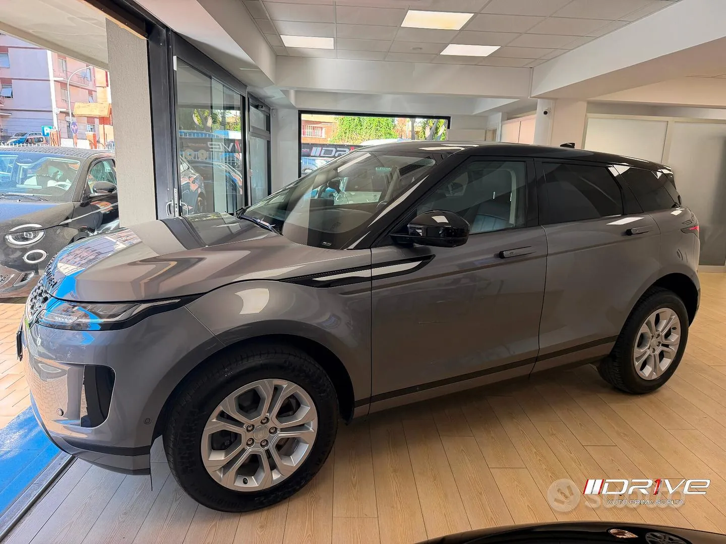 Land Rover Range Rover Evoque 2021 photo 5