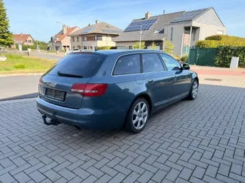 Audi A6 Avant 2010 photo 3