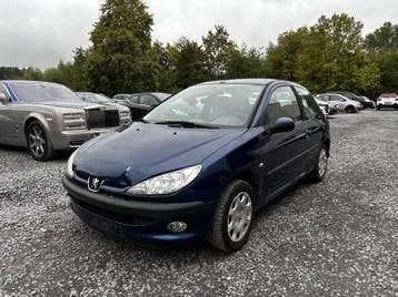 Peugeot 206 photo 3
