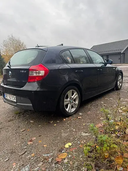 BMW 118D 2006 photo 5