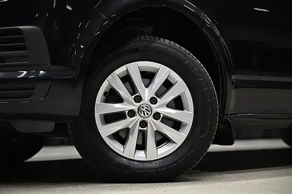 Volkswagen Transporter 2017 photo 2