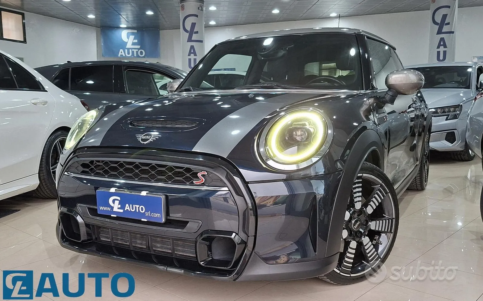 Mini Cooper S 2021 photo 2