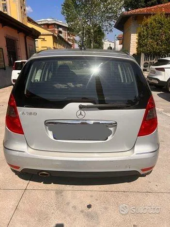 Mercedes-Benz A-Class 2009 photo 2