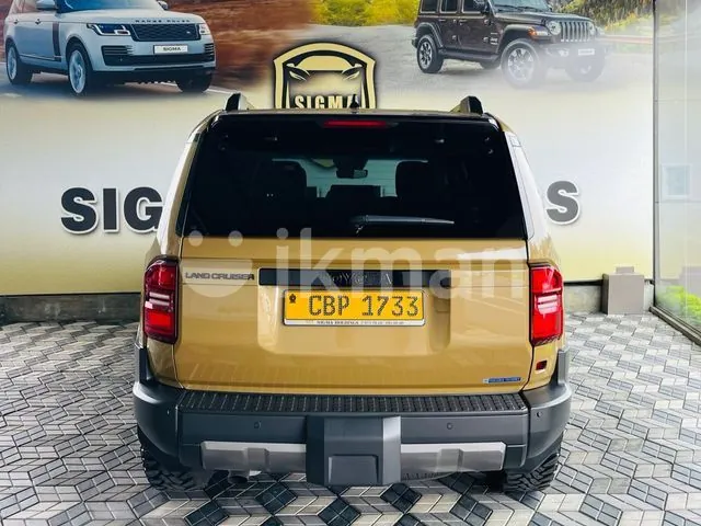 Toyota Land Cruiser Prado 2024 photo 4