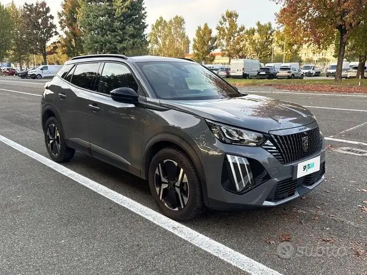 Peugeot 2008 2023 photo 5