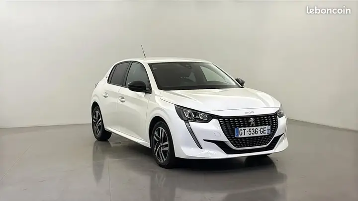 Peugeot 208 2023 photo 3