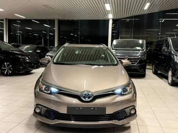 Toyota Auris 2016 photo 3
