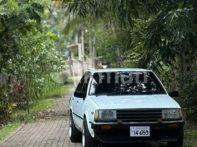 Nissan B11