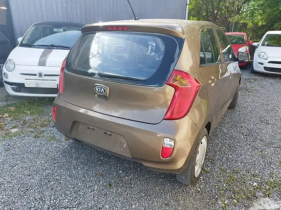 Kia Picanto 2012 photo 2