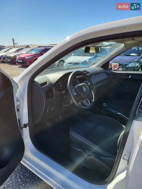 Skoda Fabia 2019 photo 4