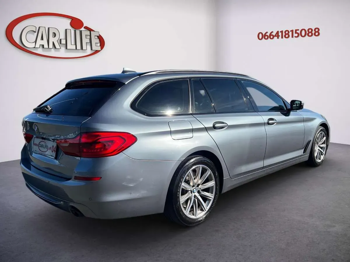 BMW 5 Series 2017 photo 4