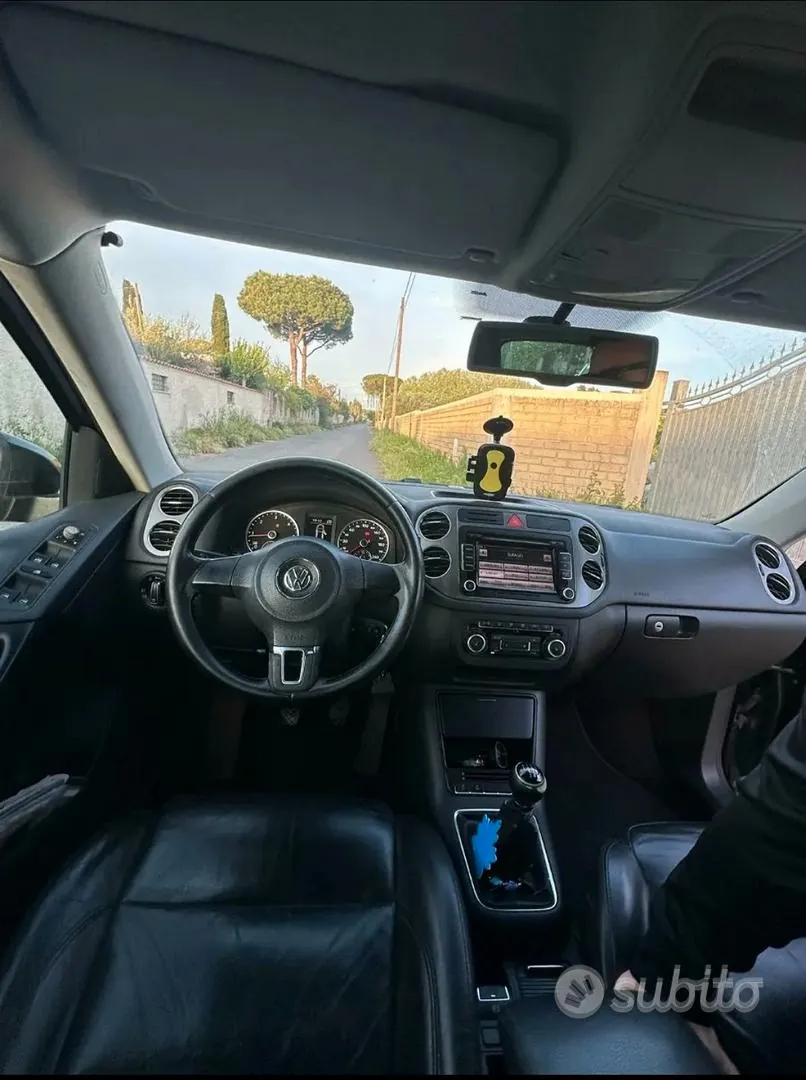 Volkswagen Tiguan 2010 photo 3