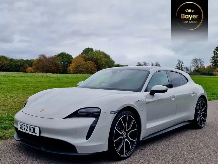 Porsche Taycan 2022 photo 2