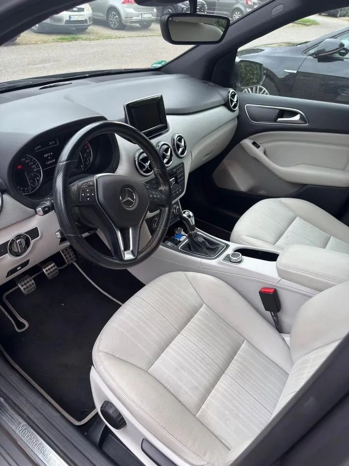 Mercedes-Benz B 180 Cdi