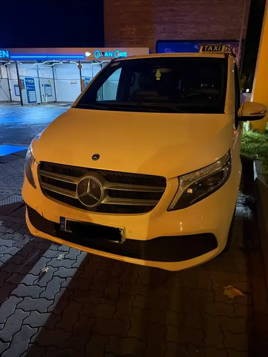 Mercedes-Benz V-Class